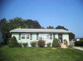 836 Gunnison Rd, York, PA 17404
