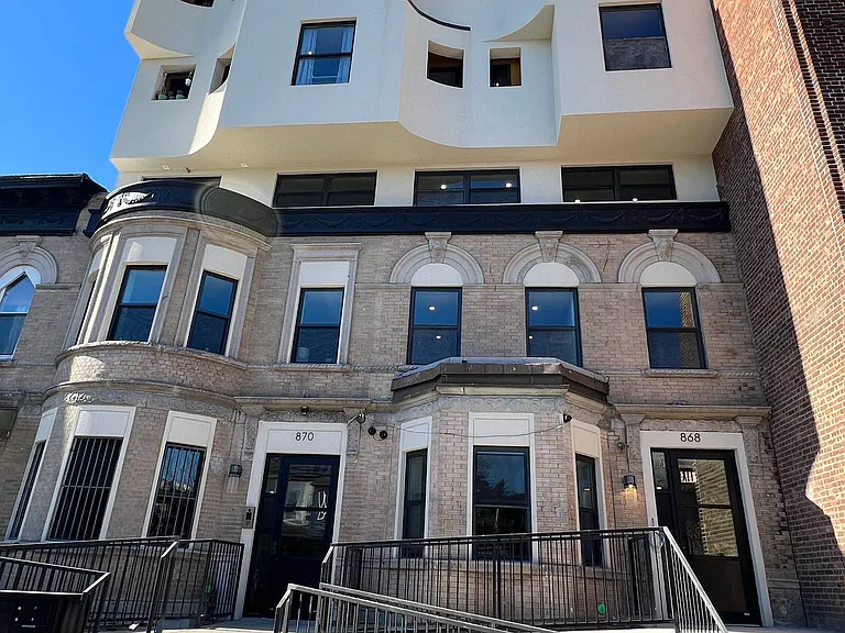 868 New York Ave #7 — Photo 10