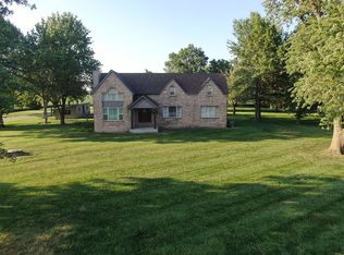 11759 Rose Rd, Trenton, IL 62293