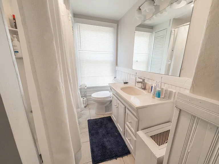 68 Pleasant St #2 — Photo 19