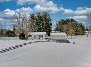 5918 373rd St, North Branch, MN 55056