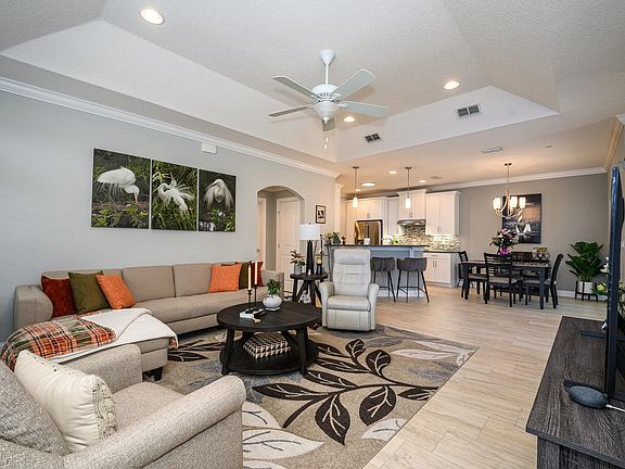 5th image of 68 Ocale Ct
