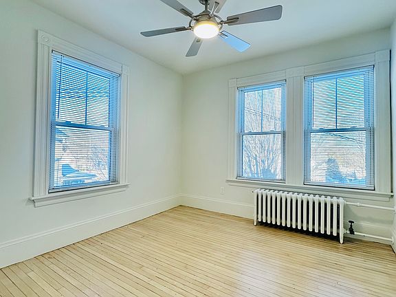 3rd image of 366 Broad St #B