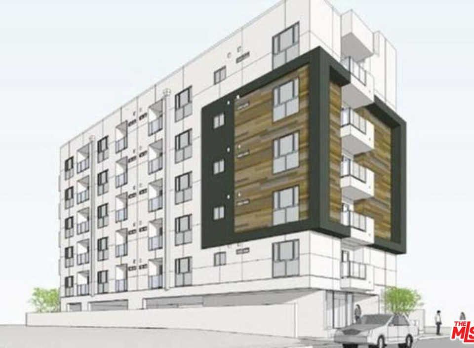 1st image of 842 S Harvard Blvd