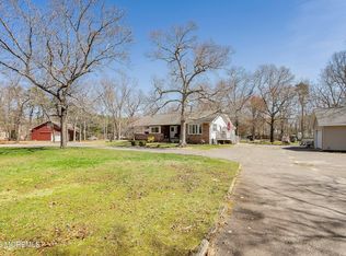 745 Oak Glen Road, Howell, NJ 07731