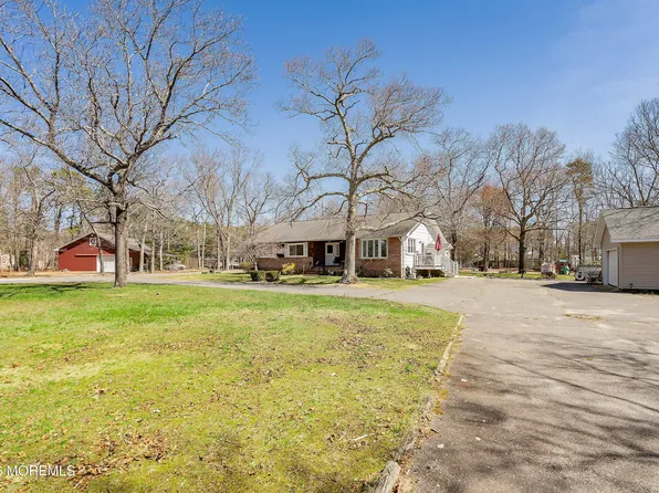 745 Oak Glen Road, Howell, NJ 07731