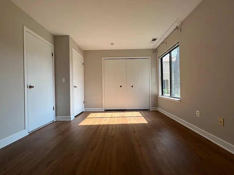 225 Briarcrest Dr #200 — Photo 7