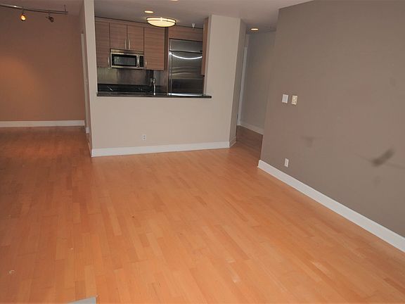 4th image of 1700 De Anza Blvd APT 207