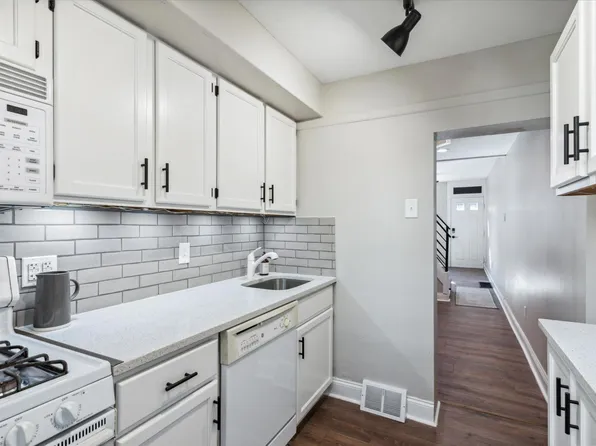 2666 Janney St, Philadelphia, PA 19125