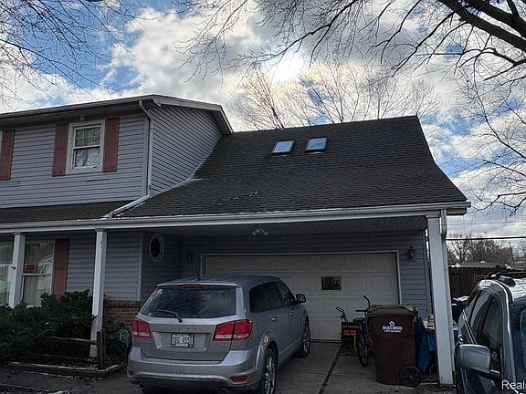 2nd image of 3384 Erie Shore Dr