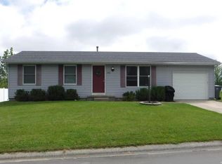 1711 S West Point Dr, Warsaw, IN