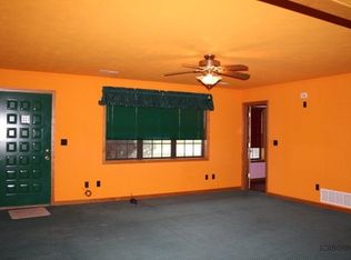 186 S Summit Dr, Holts Summit, MO 65043
