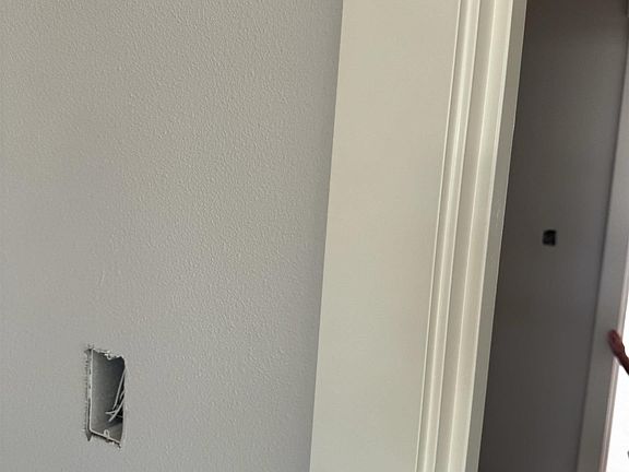 5th image of 5550 Quince St