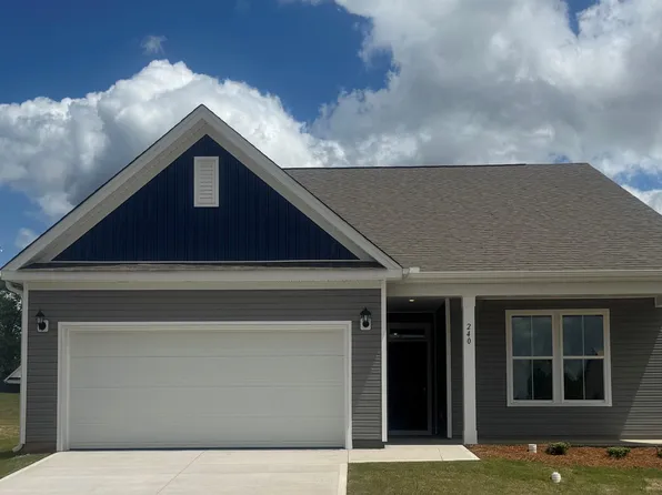 240 Pretoria Dr, Woodruff, SC 29388