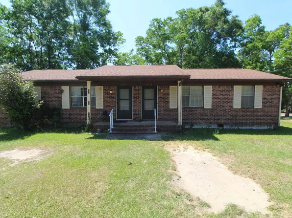 1608 Sunny Ridge Ln, Cantonment, FL 32533