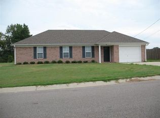 34 Regency Dr, Brighton, TN 38011