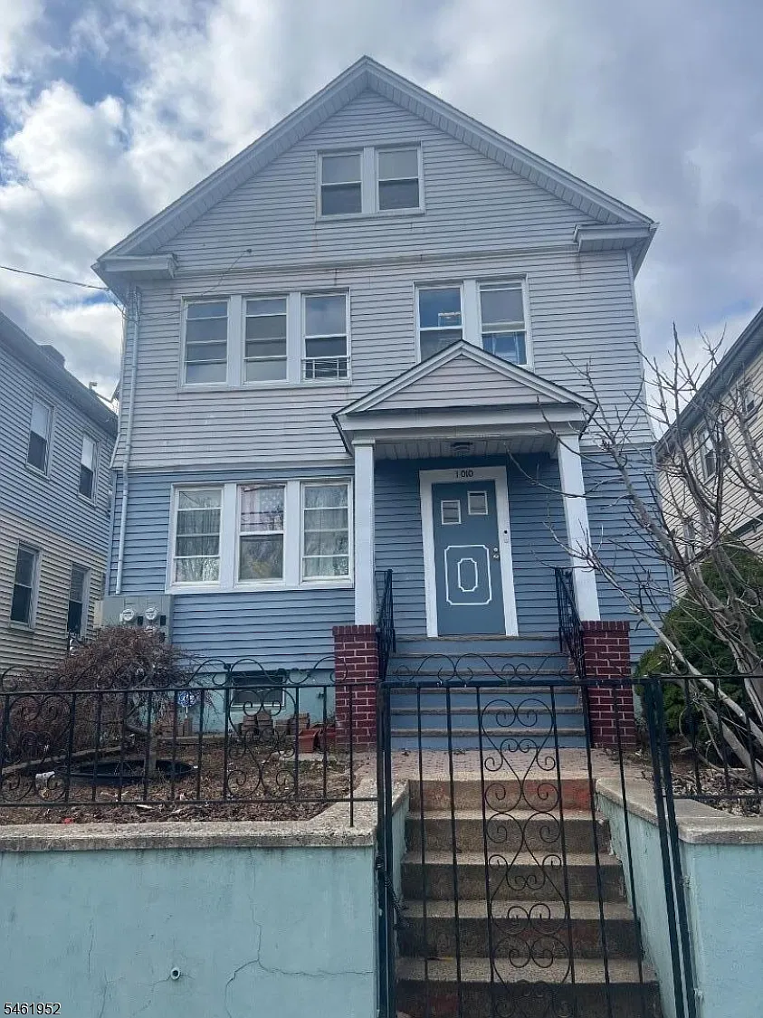 2 bed, 1.0 bath, 850 sqft, $2,000 — Photo 3