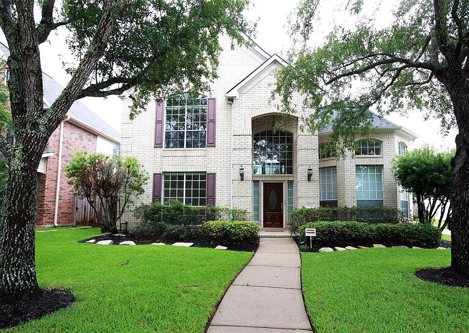 1st image of 5535 Emerald Pointe Ct