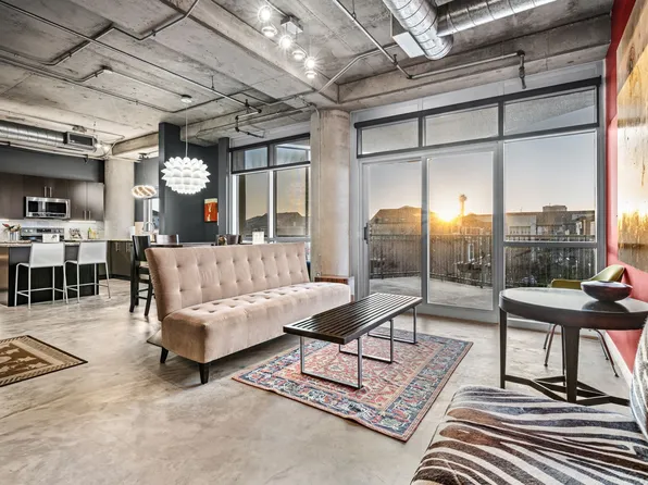 1001 Belleview St #305, Dallas, TX 75215