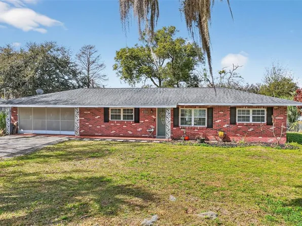 1219 Oak Dr, Leesburg, FL 34748