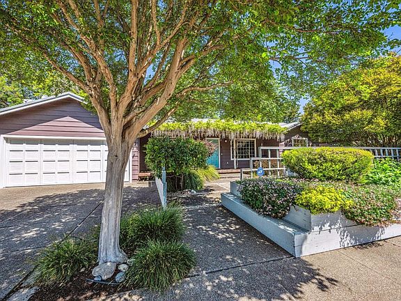 2nd image of 3707 Princeton Drive