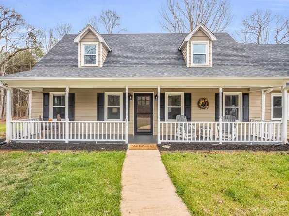 210 Plum Creek Rd, Ellenboro, NC 28040