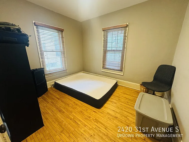 2420 31st Ave S — Photo 6