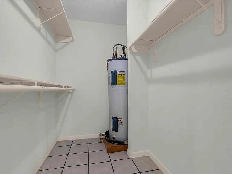 1311 Antoine Dr #128 — Photo 16