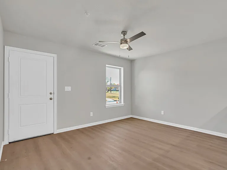 3001 Grey Wolf Cir #121 — Photo 15
