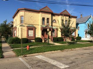 450 Stella St #454, Elgin, IL 60120