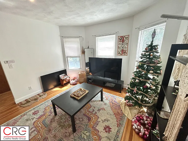 86 Fellsway W #2 — Photo 2