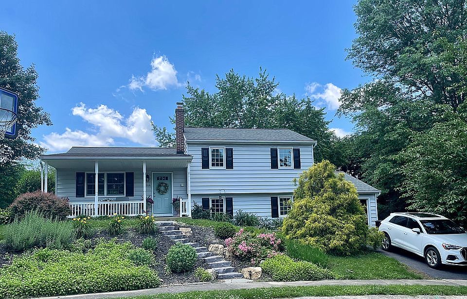 2nd image of 244 Birchwood Ln