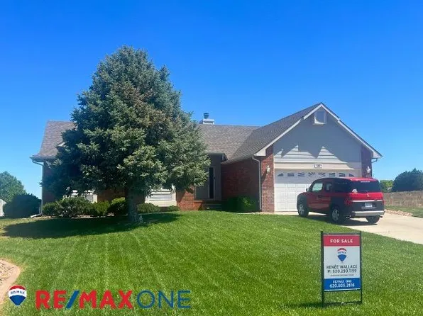 105 Winchester Ave, Garden City, KS 67846