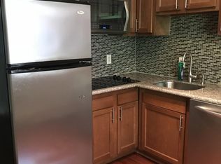6332 Walnut St, Pittsburgh, PA 15206