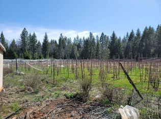 3358 Rockydale Rd, Cave Junction, OR 97523