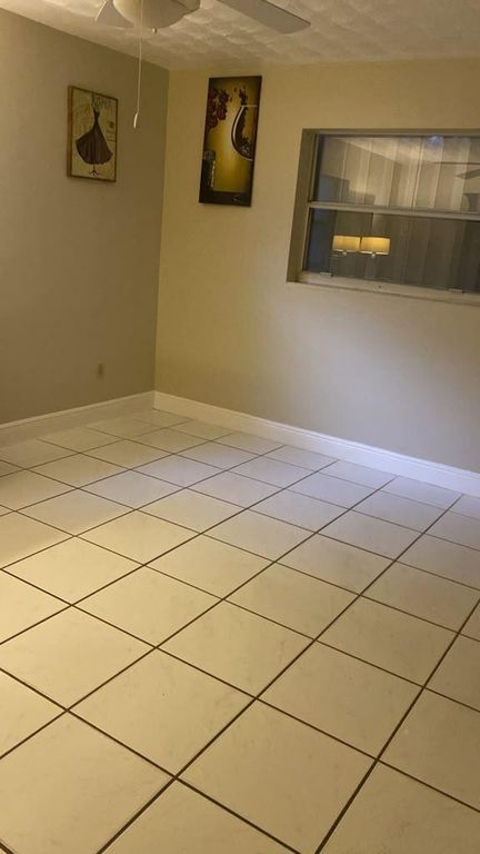1630 NE 34TH Street, photo 7