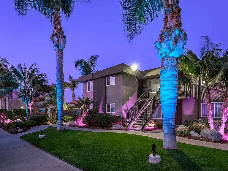 Malibu South Apartments — Photo 1