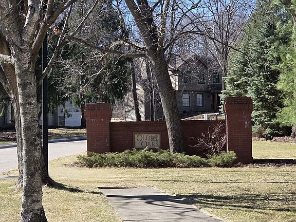 2nd image of 6410 Grassridge Rd