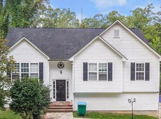 945 Nix Ct, Gainesville, GA 30501