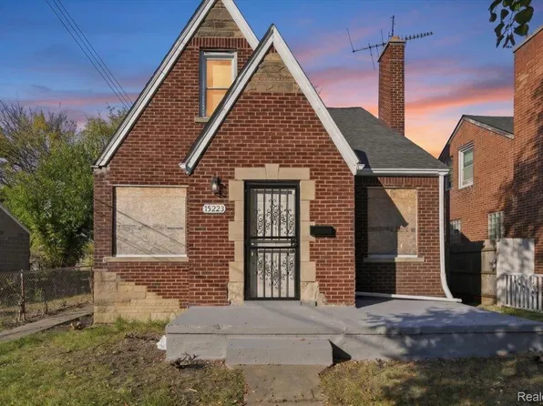 15223 Young St, Detroit, MI 48205