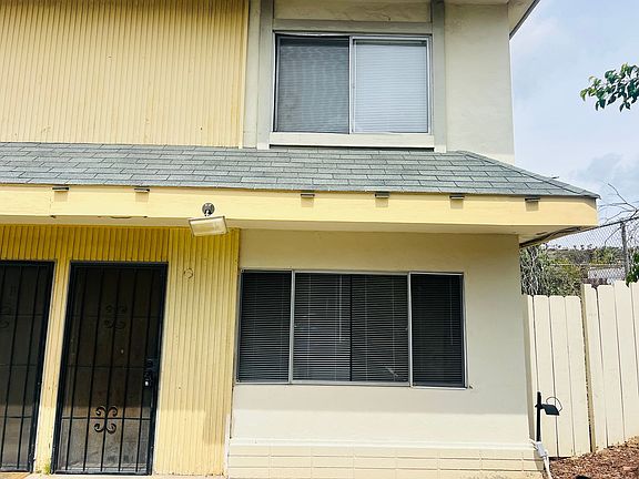 2nd image of 4265 Schoolridge Ln Unit A