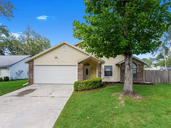 1266 Bee St N, Orange Park, FL 32065