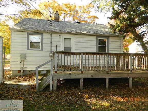 2nd image of 3907 Parkway Dr