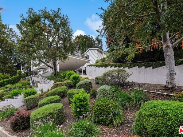 3970 Mandeville Canyon Rd, Los Angeles, CA 90049