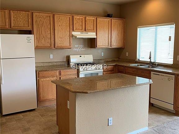 4th image of 3404 Carolina Moon Ave