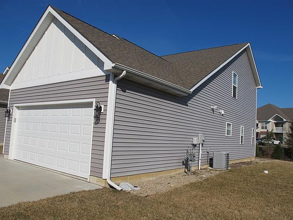 4th image of 1883 S Creekside Ct