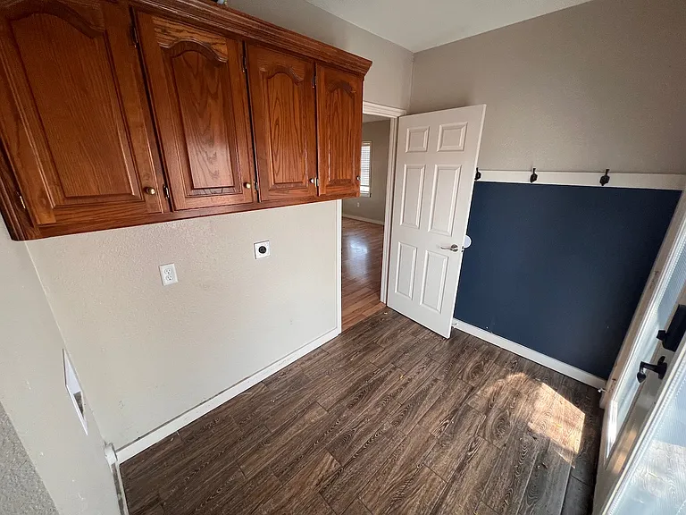 207 County Road 3214 — Photo 7