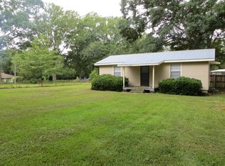 7 Koch Rd, Picayune, MS 39466