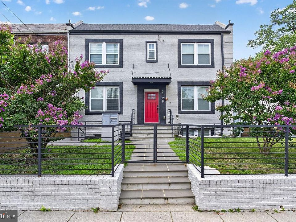 1st image of 200 Hamilton St NW #6