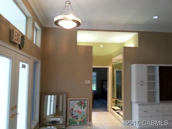 3rd image of 1156 Club House Blvd